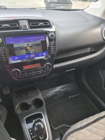 מיצובישי ספייס סטאר