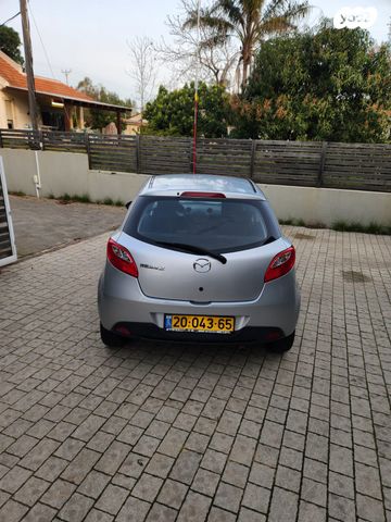 מאזדה 2