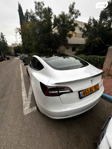 טסלה מודל 3