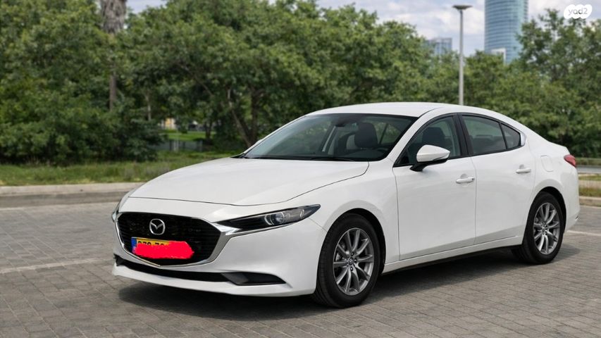 מודעת רכב מאזדה 3