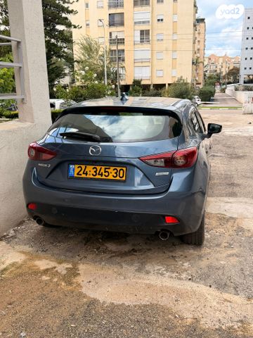 מאזדה 3