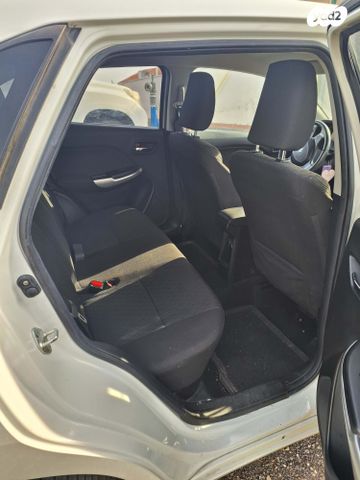 סוזוקי בלנו