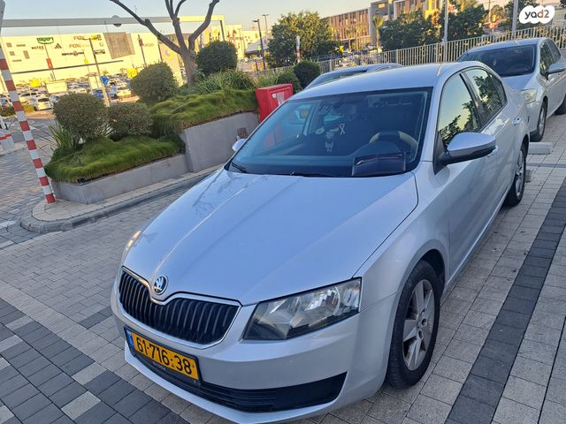 סקודה אוקטביה 