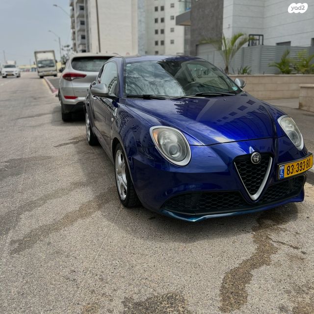 אלפא רומיאו מיטו