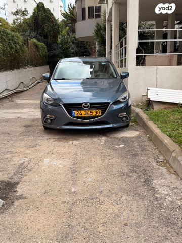 מאזדה 3