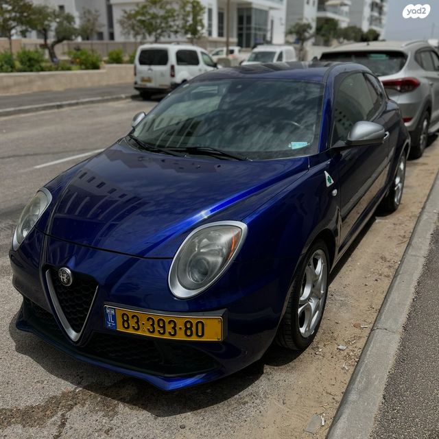 אלפא רומיאו מיטו