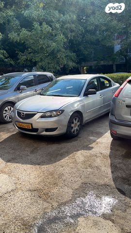 מודעת רכב מאזדה 3