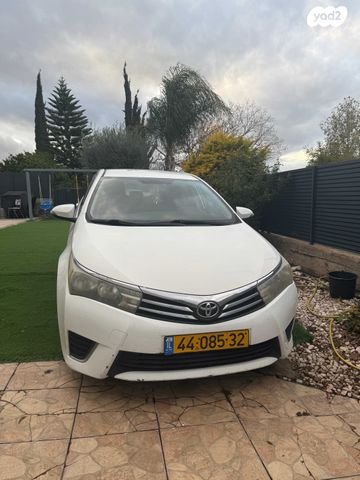 מודעת רכב טויוטה קורולה