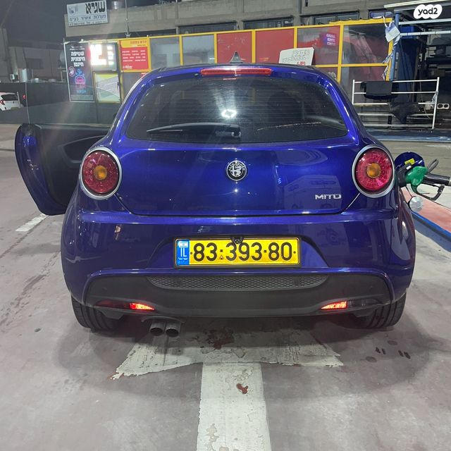 מודעת רכב אלפא רומיאו מיטו