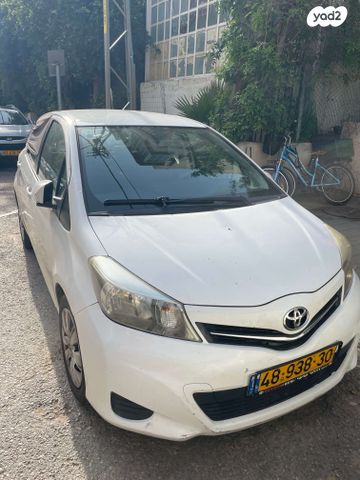 טויוטה יאריס