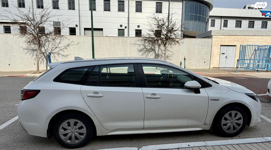 מודעת רכב טויוטה קורולה