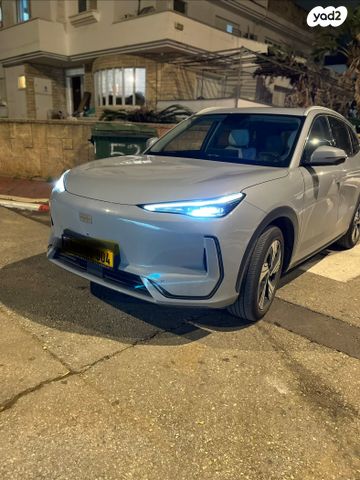 מודעת רכב ג׳ילי  גלקסי E5