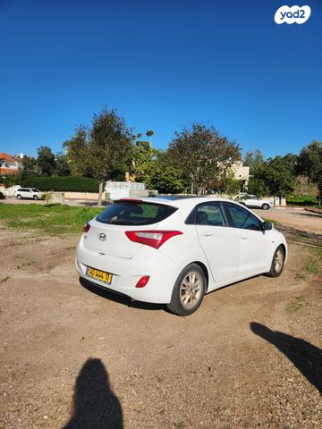 יונדאי i30