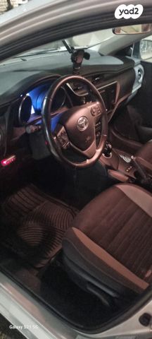 טויוטה אוריס