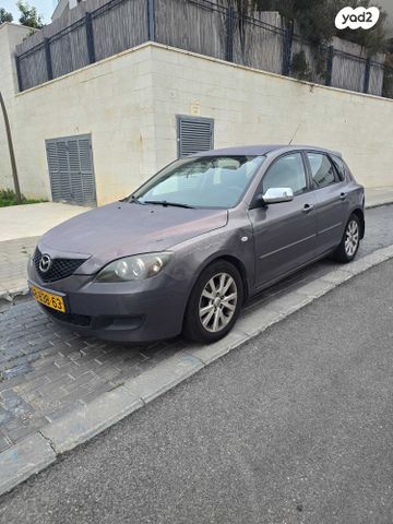 מודעת רכב מאזדה 3