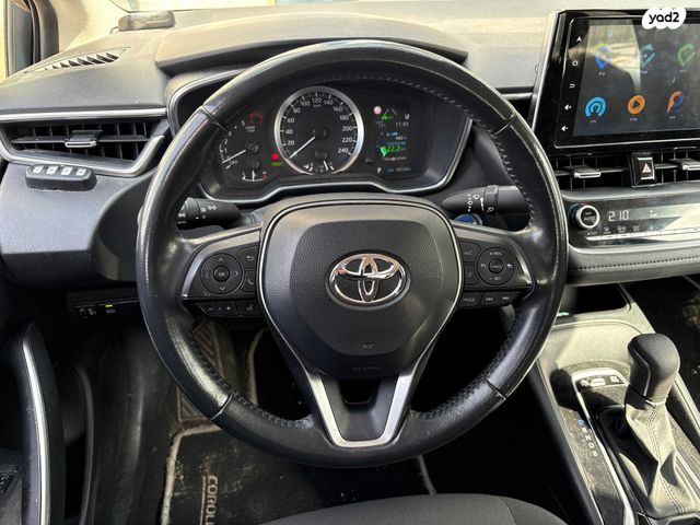 טויוטה קורולה