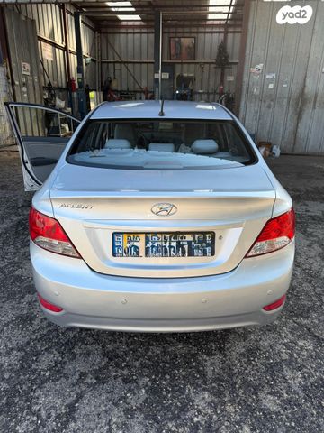 יונדאי אקסנט i25