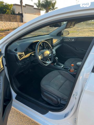 יונדאי איוניק