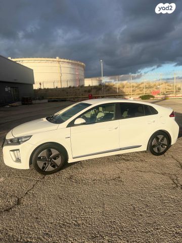 יונדאי איוניק