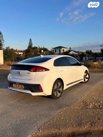 יונדאי איוניק