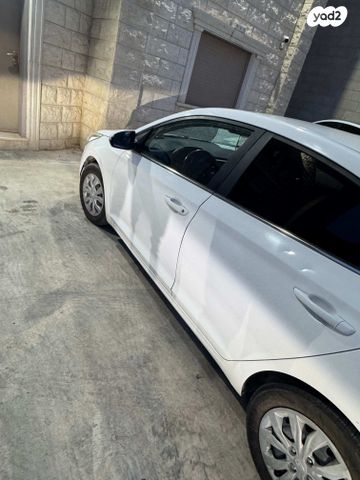 יונדאי אקסנט i25