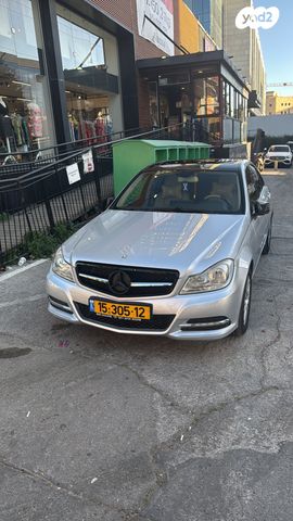 מודעת רכב מרצדס-בנץ C-class