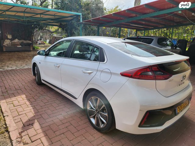 מודעת רכב יונדאי איוניק