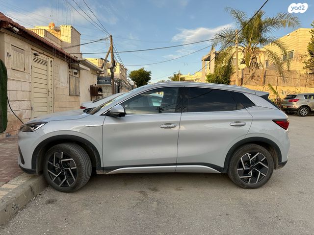 מודעת רכב בי.ווי.די אטו 3