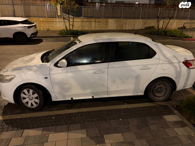 מודעת רכב פיג'ו 301