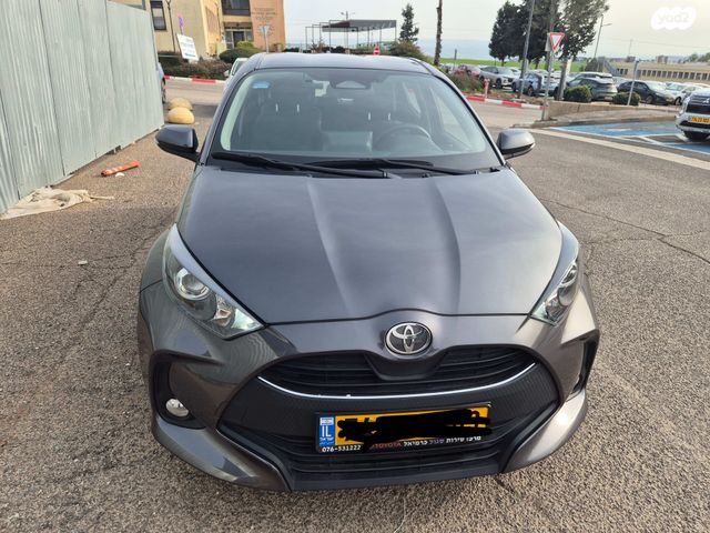 מודעת רכב טויוטה יאריס