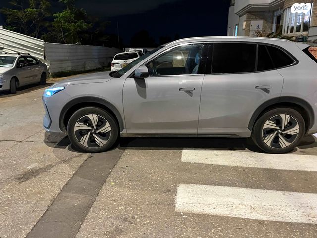 ג׳ילי  גלקסי E5