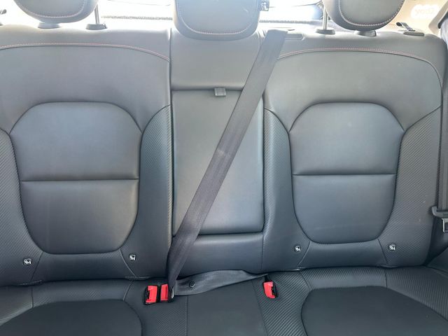 מודעת רכב אם ג'י ZS