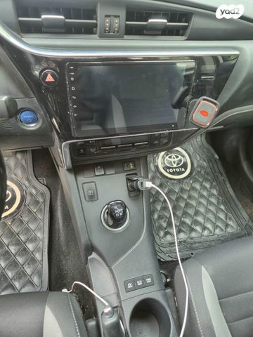 טויוטה אוריס