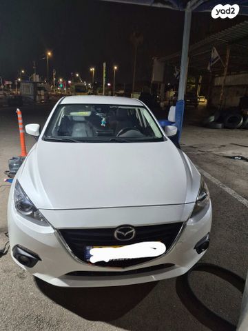 מאזדה 3