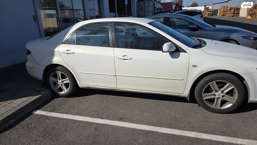 מודעת רכב מאזדה 6