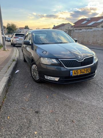 מודעת רכב סקודה ראפיד