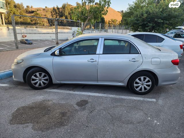 טויוטה קורולה