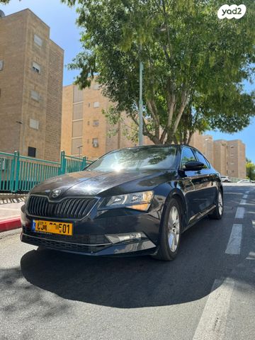 מודעת רכב סקודה סופרב