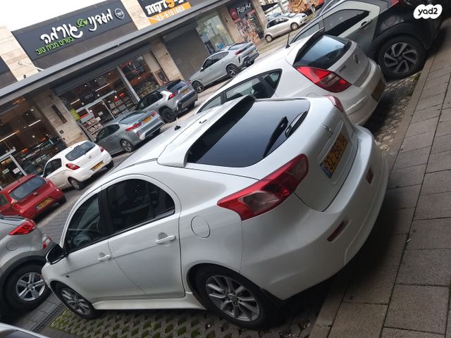 מיצובישי לנסר