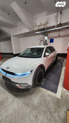 יונדאי איוניק 5