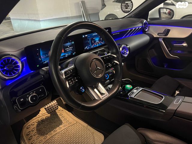 מרצדס-בנץ CLA