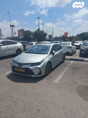 מודעת רכב טויוטה קורולה