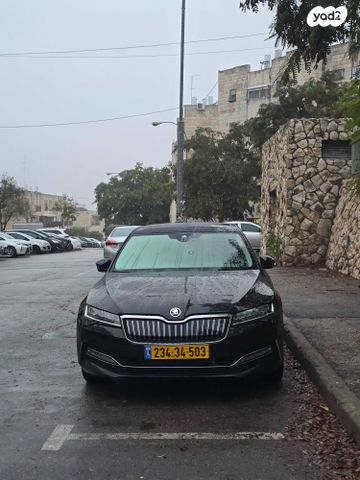 מודעת רכב סקודה סופרב