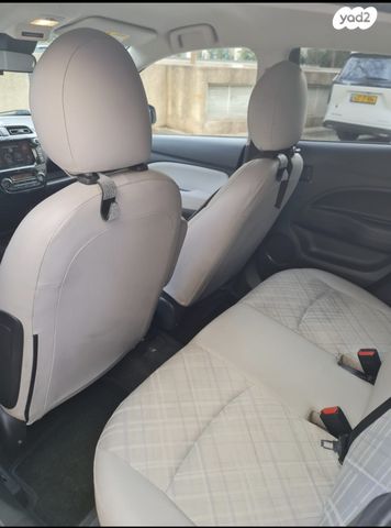 מיצובישי ספייס סטאר