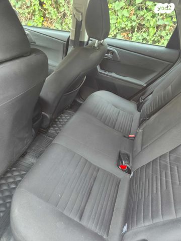 טויוטה אוריס