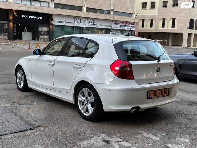 מודעת רכב ב מ וו סדרה 1