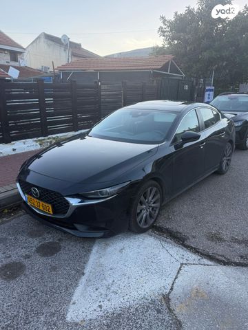 מאזדה 3