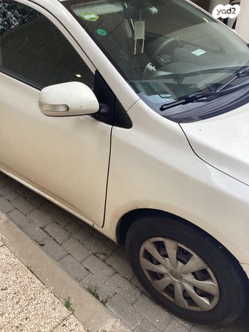 מודעת רכב טויוטה קורולה