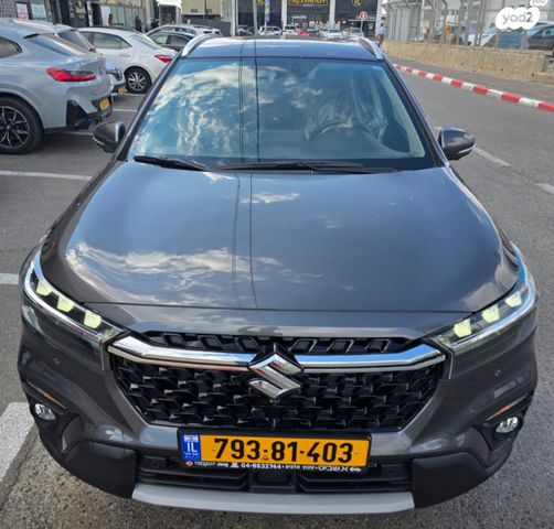 סוזוקי S-Cross