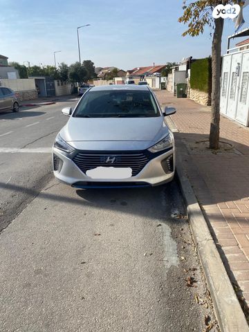 יונדאי איוניק